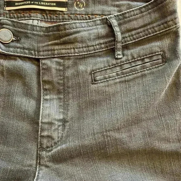 Anthropologie Women’s Mid Rise Flare Stone Washed Charcoal Black Jeans 6 DOTL - Picture 11 of 15